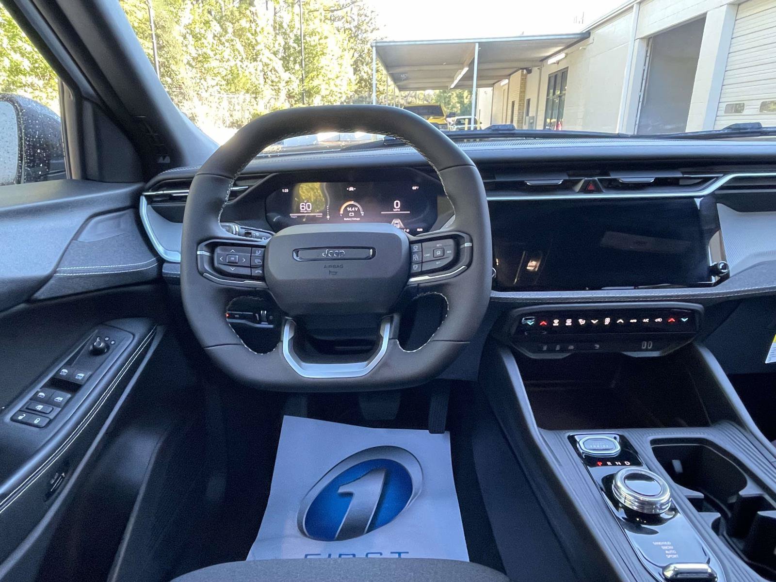 Used 2026 Jeep Cherokee AWD/4WD image 11