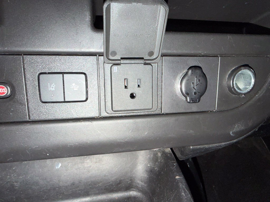 Used 2019 Chevrolet Express 3500 LT w/ LT Preferred Equipment Group RWD image 22