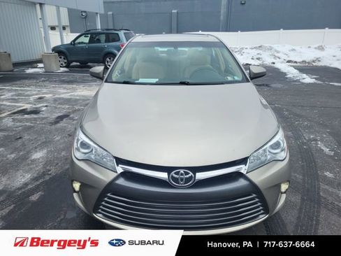 Used 2017 Toyota Camry XLE w/ Moonroof Package image 7