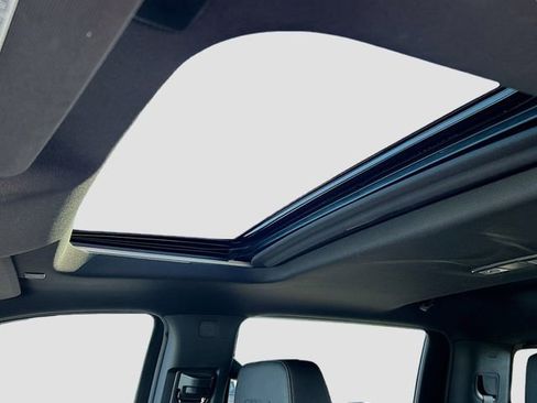 Used 2022 GMC Sierra 1500 AT4 w/ AT4 Preferred Package image 24