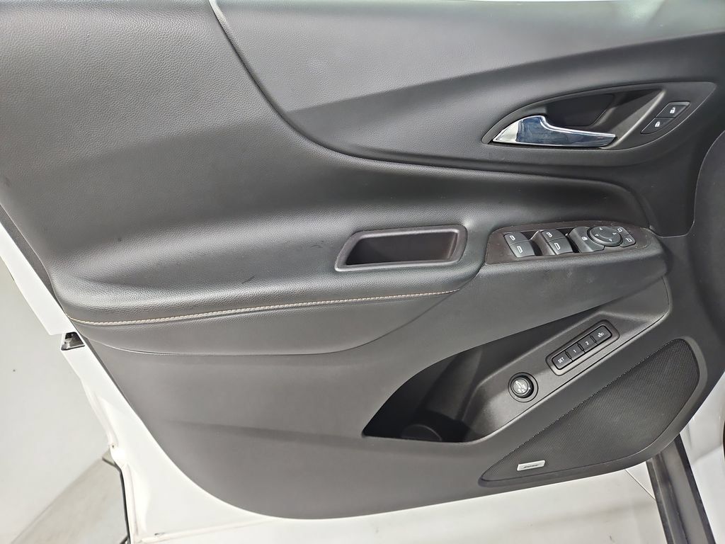 Used 2020 Chevrolet Equinox Premier AWD/4WD image 11