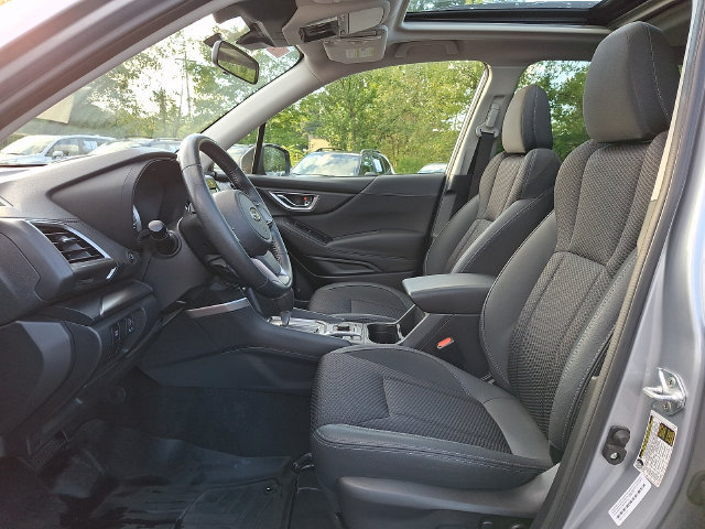 Used 2023 Subaru Forester Premium AWD/4WD image 14