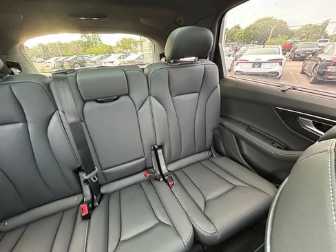 New 2026 Audi Q7 3.0T Premium Plus AWD/4WD image 14