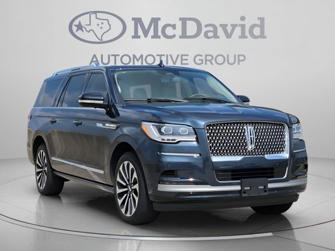 Used 2024 Lincoln Navigator L Reserve AWD/4WD image 8