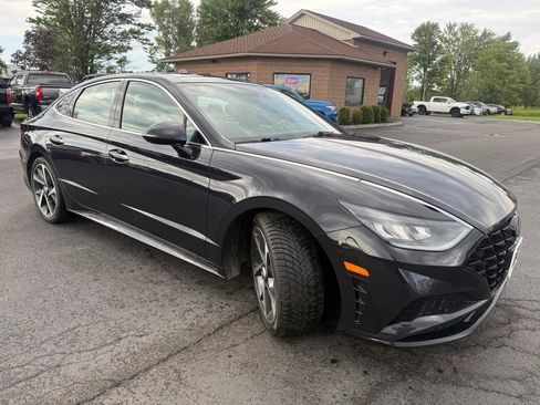 Used 2023 Hyundai Sonata SEL Plus FWD image 3