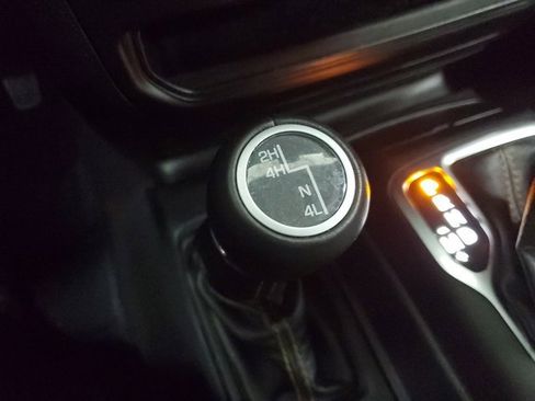 Used 2021 Jeep Wrangler Unlimited Sahara image 24