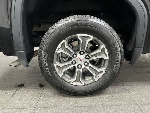 Certified 2026 GMC Sierra 1500 SLT AWD/4WD image 32