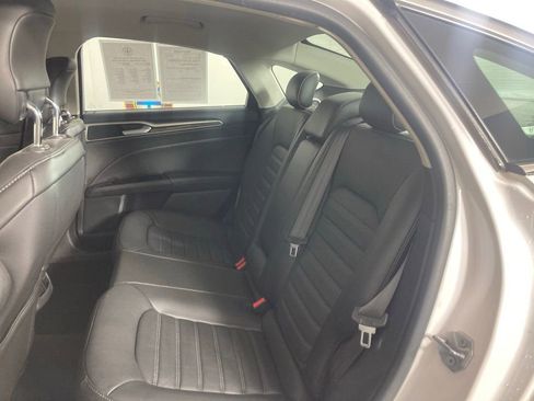 Used 2013 Ford Fusion Energi SE image 15