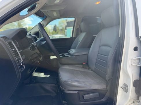 Used 2019 RAM 1500 Tradesman RWD image 10