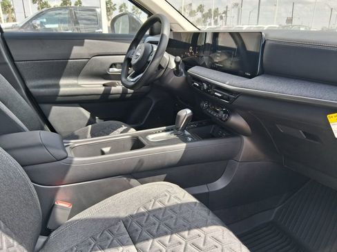 New 2026 Nissan Kicks SV w/ SV Premium Package image 12