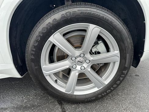 Used 2023 Volvo XC90 B5 Core AWD/4WD image 29