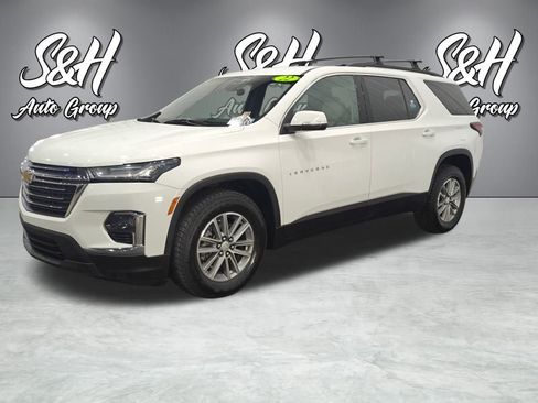 Used 2022 Chevrolet Traverse LT image 14