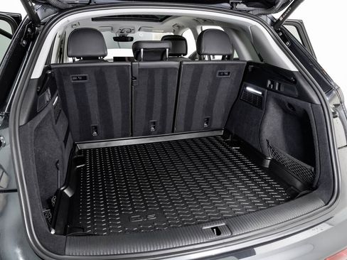 Used 2023 Audi Q5 2.0T Premium w/ Convenience Package image 24