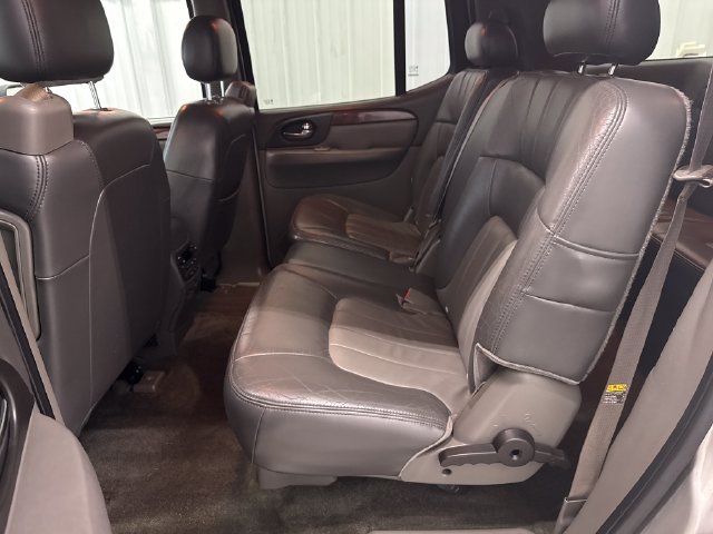Used 2004 GMC Envoy XL SLT w/ 1SD Preferred Equipment Group AWD/4WD image 23