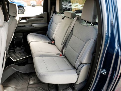 Used 2022 Chevrolet Silverado 1500 LT w/ Max Trailering Package image 39