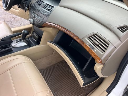 Used 2010 Honda Accord EX-L image 21