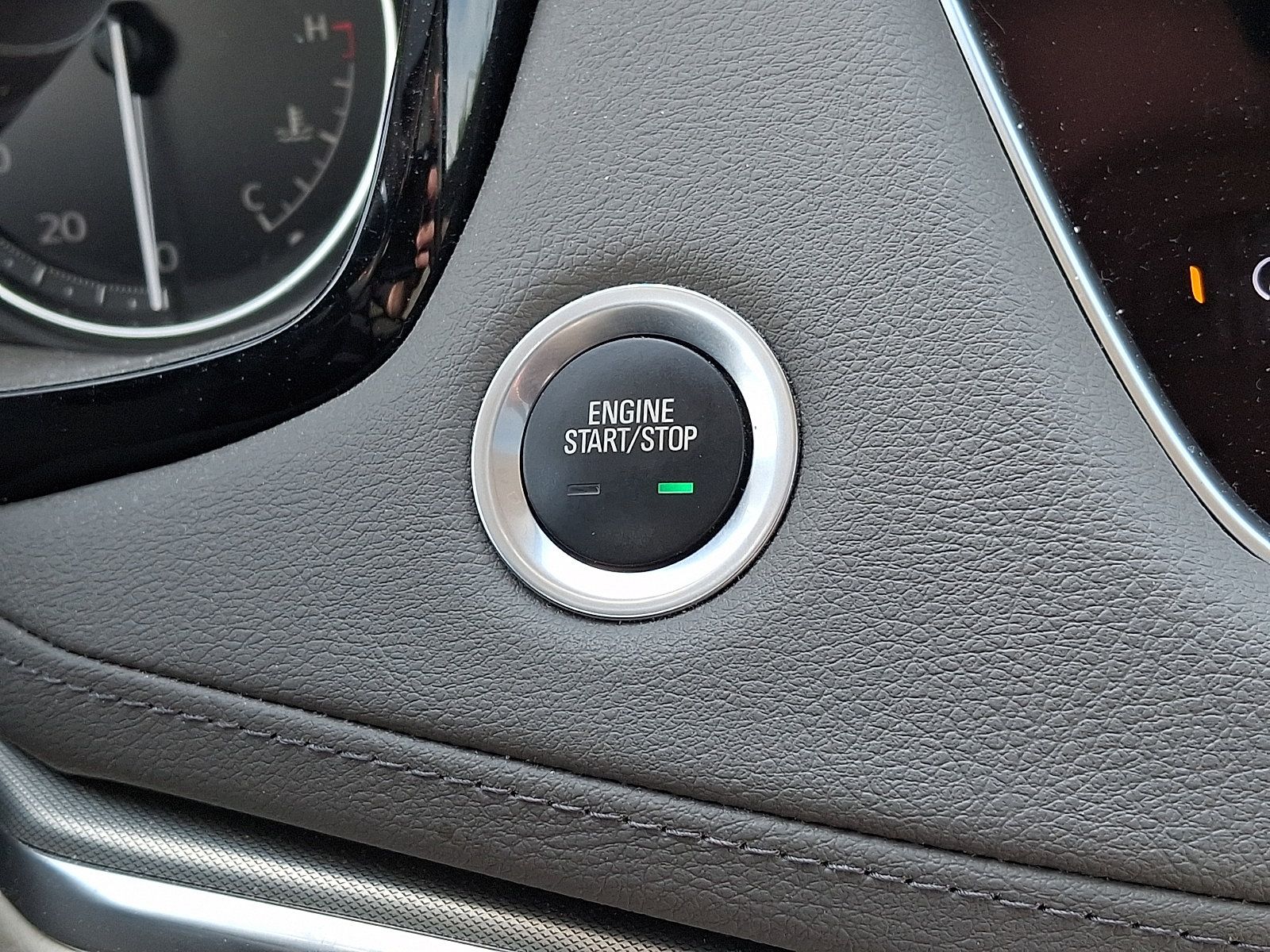 Used 2024 Cadillac XT5 Premium Luxury AWD/4WD image 25