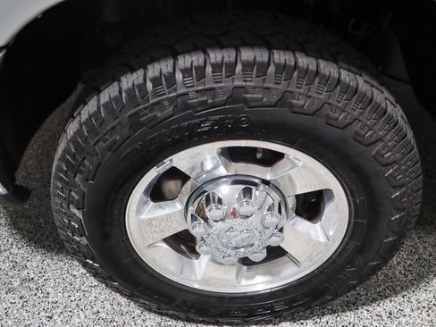 Used 2007 Dodge Ram 2500 Truck SLT image 11