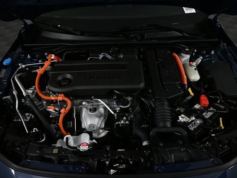 Used 2025 Honda Civic Sport image 29