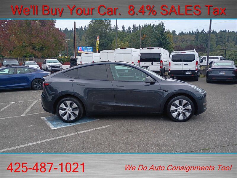 Used 2024 Tesla Model Y Long Range AWD/4WD image 5