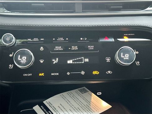 Used 2026 INFINITI QX60 Luxe w/ Cargo Package image 17