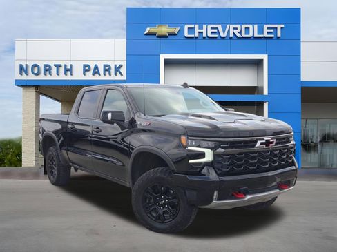 Certified 2024 Chevrolet Silverado 1500 ZR2 w/ Technology Package AWD/4WD image 1