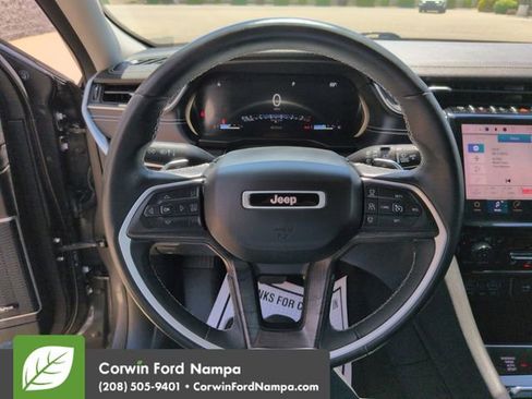 Used 2021 Jeep Grand Cherokee L Limited AWD/4WD image 14