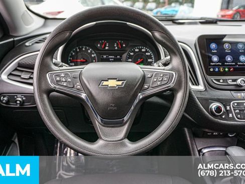 Used 2024 Chevrolet Malibu LT image 28