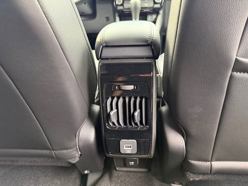 New 2026 Jeep Compass Latitude image 28