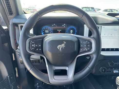 Used 2025 Ford Bronco Heritage Edition AWD/4WD image 14