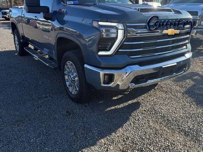 Used 2024 Chevrolet Silverado 2500 LTZ w/ LTZ Premium Package