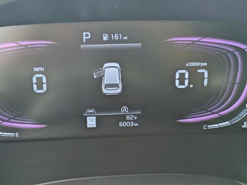 Used 2024 Kia Soul LX w/ Option Group 015 FWD image 11