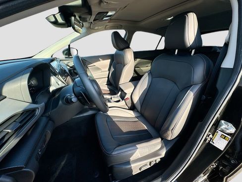 Certified 2025 Subaru Crosstrek 2.5i Limited w/ Crosstrek Mirror Package image 29