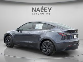 Used 2025 Tesla Model Y Long Range video 3