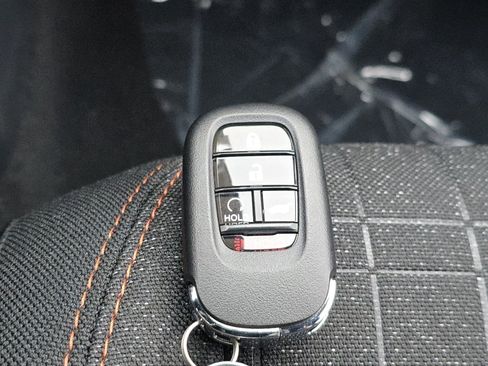 New 2026 Honda HR-V Sport image 32