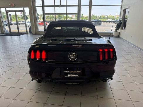 Used 2017 Ford Mustang GT Premium image 49