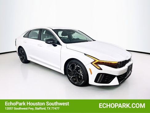 Used 2025 Kia K5 GT-Line image 1