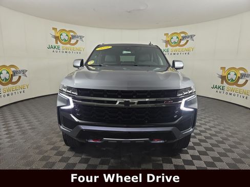 Certified 2022 Chevrolet Tahoe Z71 w/ Luxury Package AWD/4WD image 2