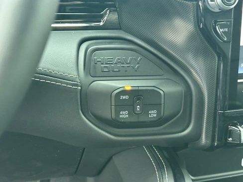 New 2026 RAM 3500 Limited image 31