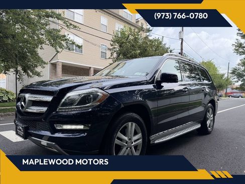 Used 2015 Mercedes-Benz GL 450 4MATIC image 1