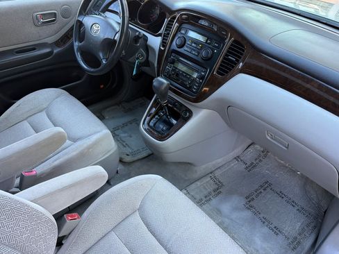 Used 2001 Toyota Highlander 4WD V6 image 18