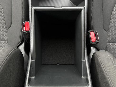 Certified 2025 Kia Sportage LX image 41