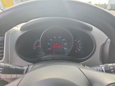 Used 2017 Kia Soul Base w/ Convenience Package image 21