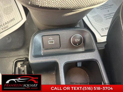 Used 2019 Ford Transit Connect XL image 35