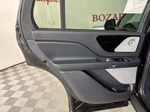 New 2026 Lincoln Aviator Reserve w/ Luxury Package image 18