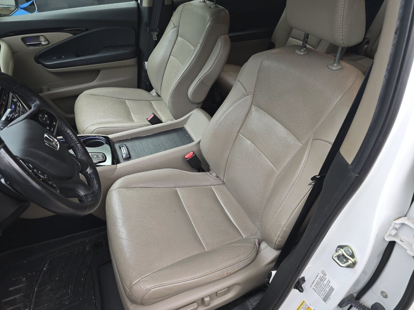 Used 2020 Honda Pilot Elite image 11