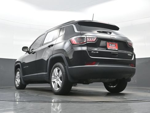 Used 2022 Jeep Compass Latitude AWD/4WD image 26