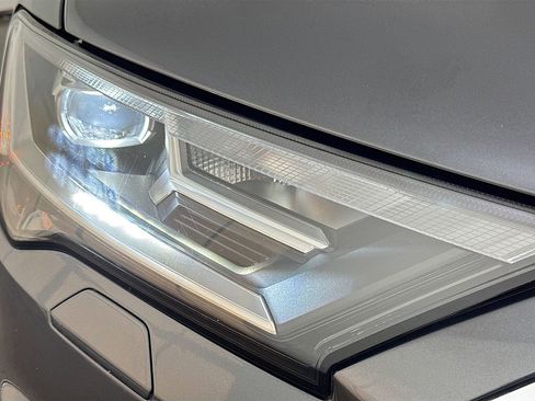 Used 2020 Audi Q7 2.0T Premium Plus w/ Premium Plus Package image 39