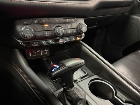 Used 2025 Dodge Durango GT image 58