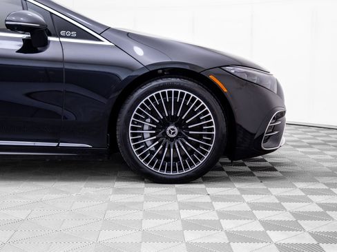 Used 2022 Mercedes-Benz EQS 580 4MATIC Sedan image 34